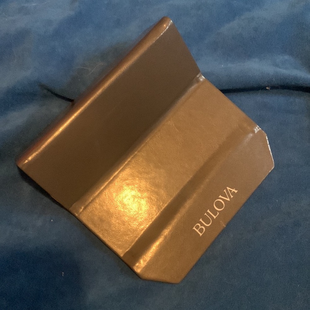 Bulova glasses case - Picture 3 of 3